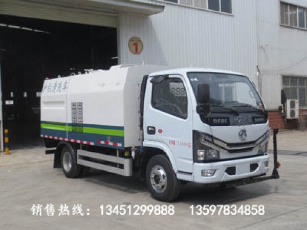 東風(fēng)小霸王護欄清洗車(國六)